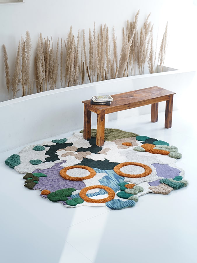 Floral Modern & Multi Colours Abstract Unshaped Hand Tufted Carpet