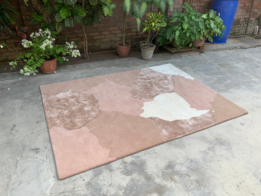 Brown & White Colours  Abstract rectangle  Hand Tufted Carpet